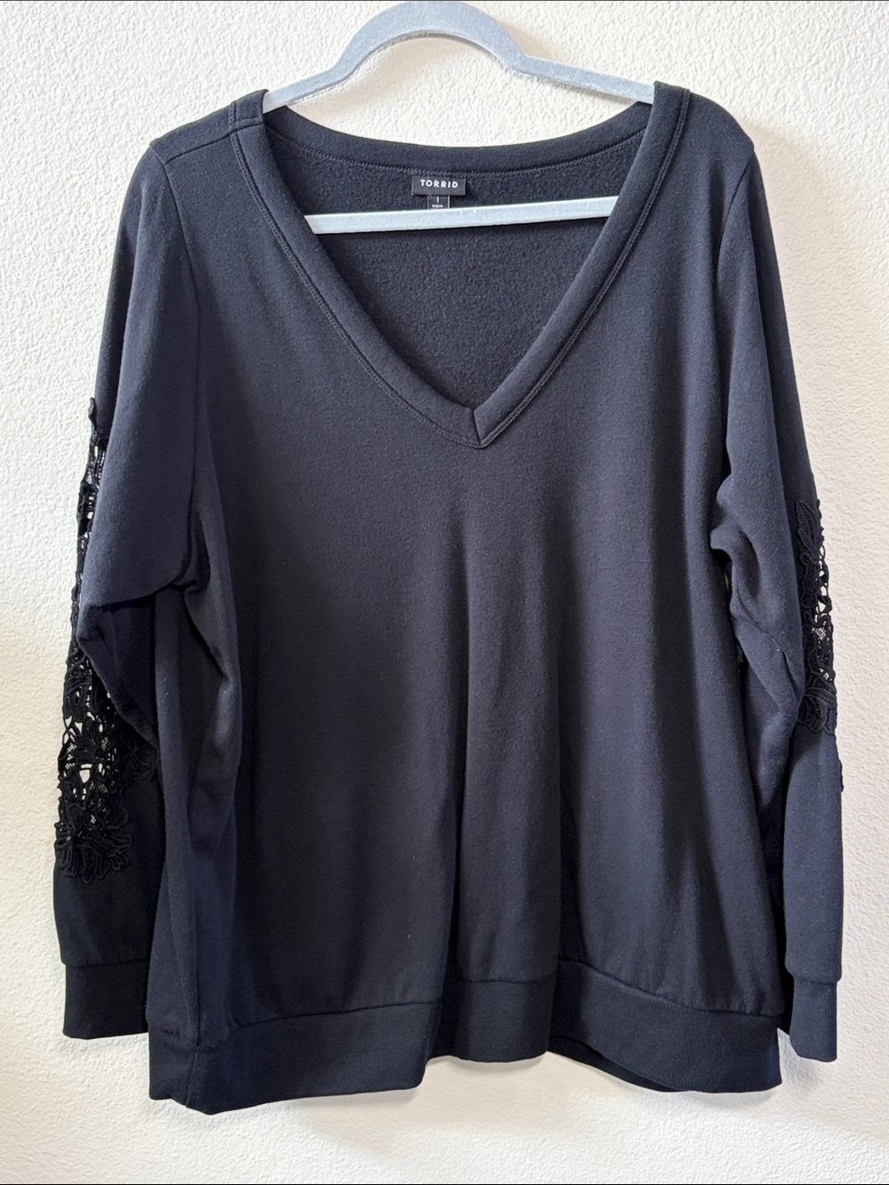 torrid Black V-Neck Sweatshirt with Lace Sleeve Accents